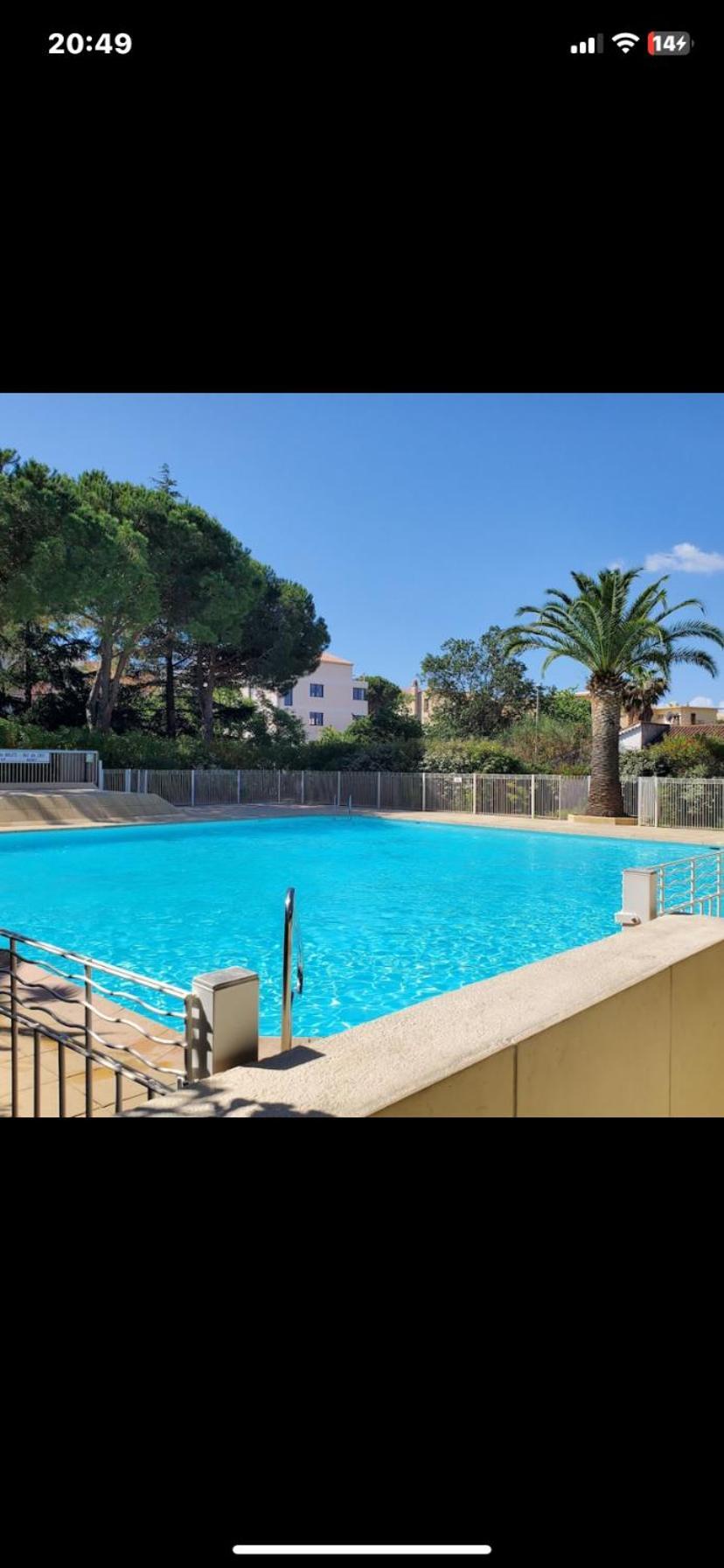 Merazur Fréjus エクステリア 写真